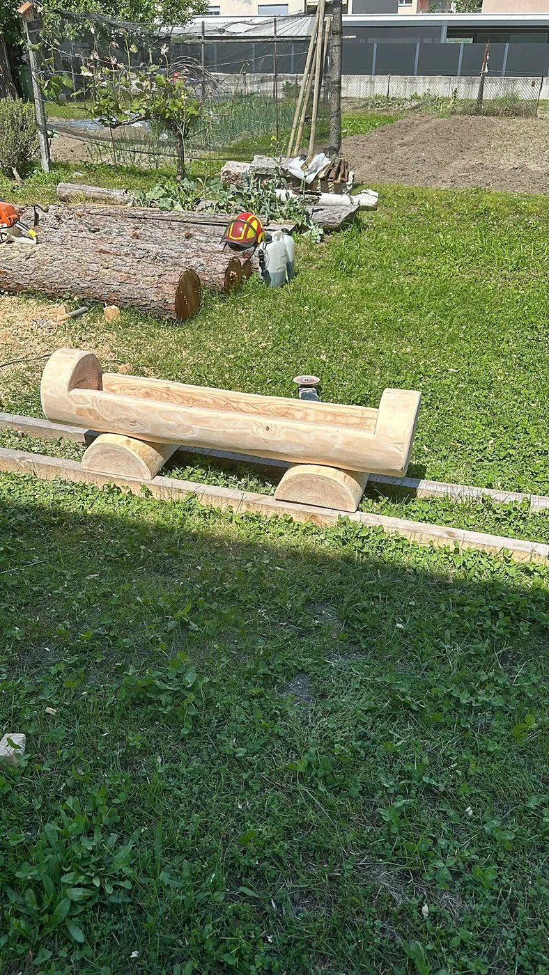 Fioriera e panca in legno